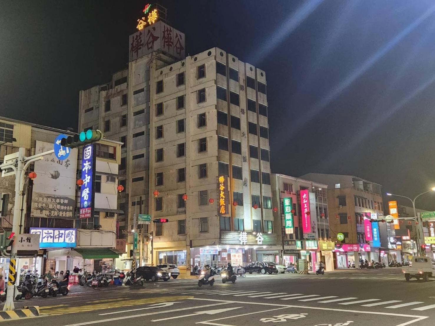 Hua Ku Hotel Tchaj-nan Exteriér fotografie